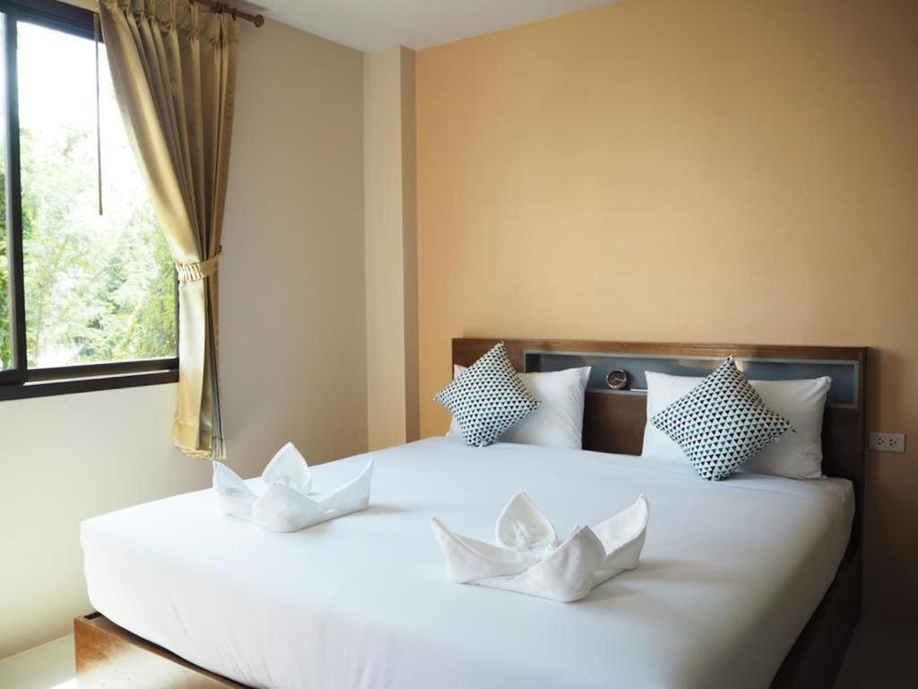 Regent Room Hotel 수랏타니 외부 사진